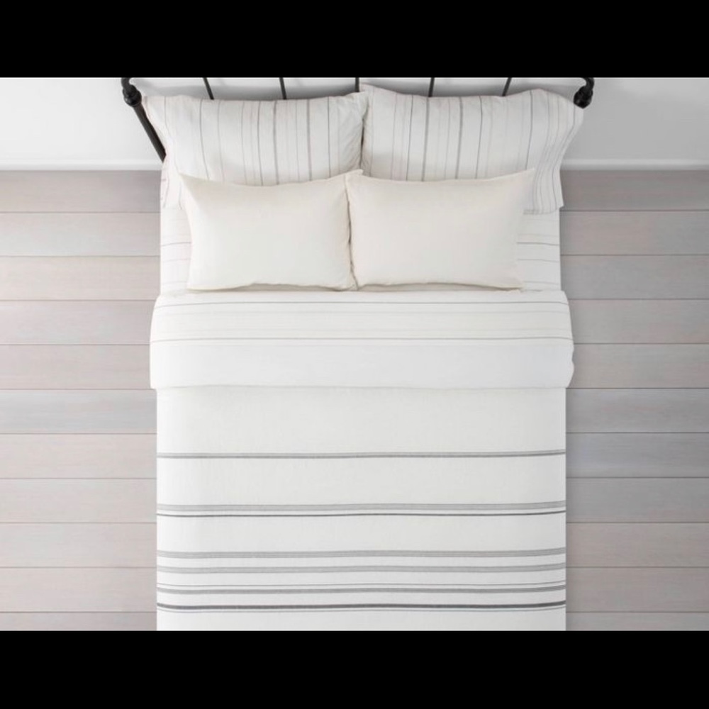 Hearth & Hand Queen duvet cover